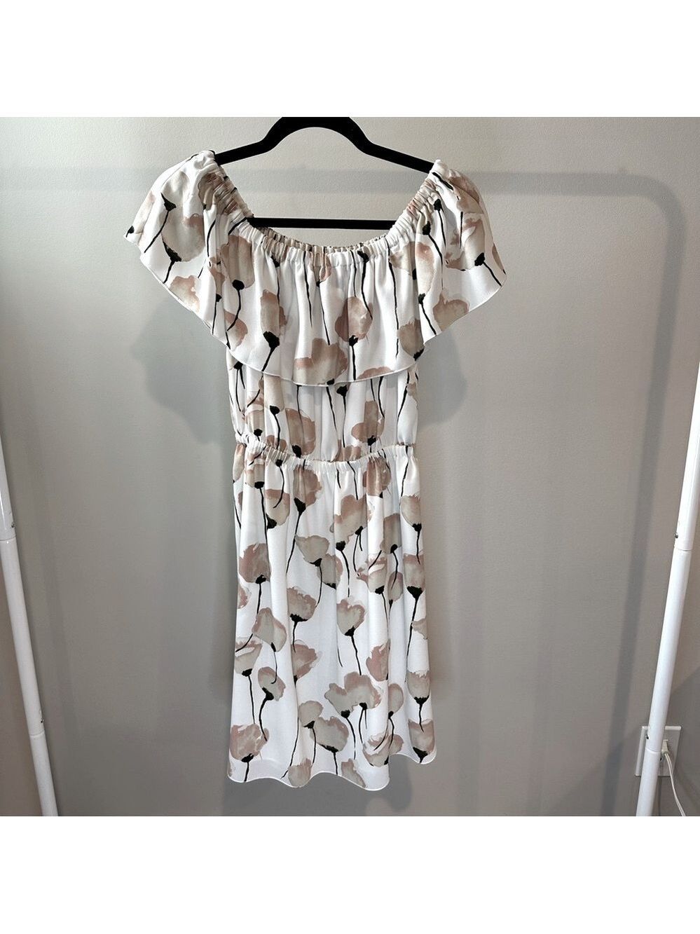 Wilfred Hosta Off-Shoulder Dress Floral Print Oak Prima Size Medium Cream Pink